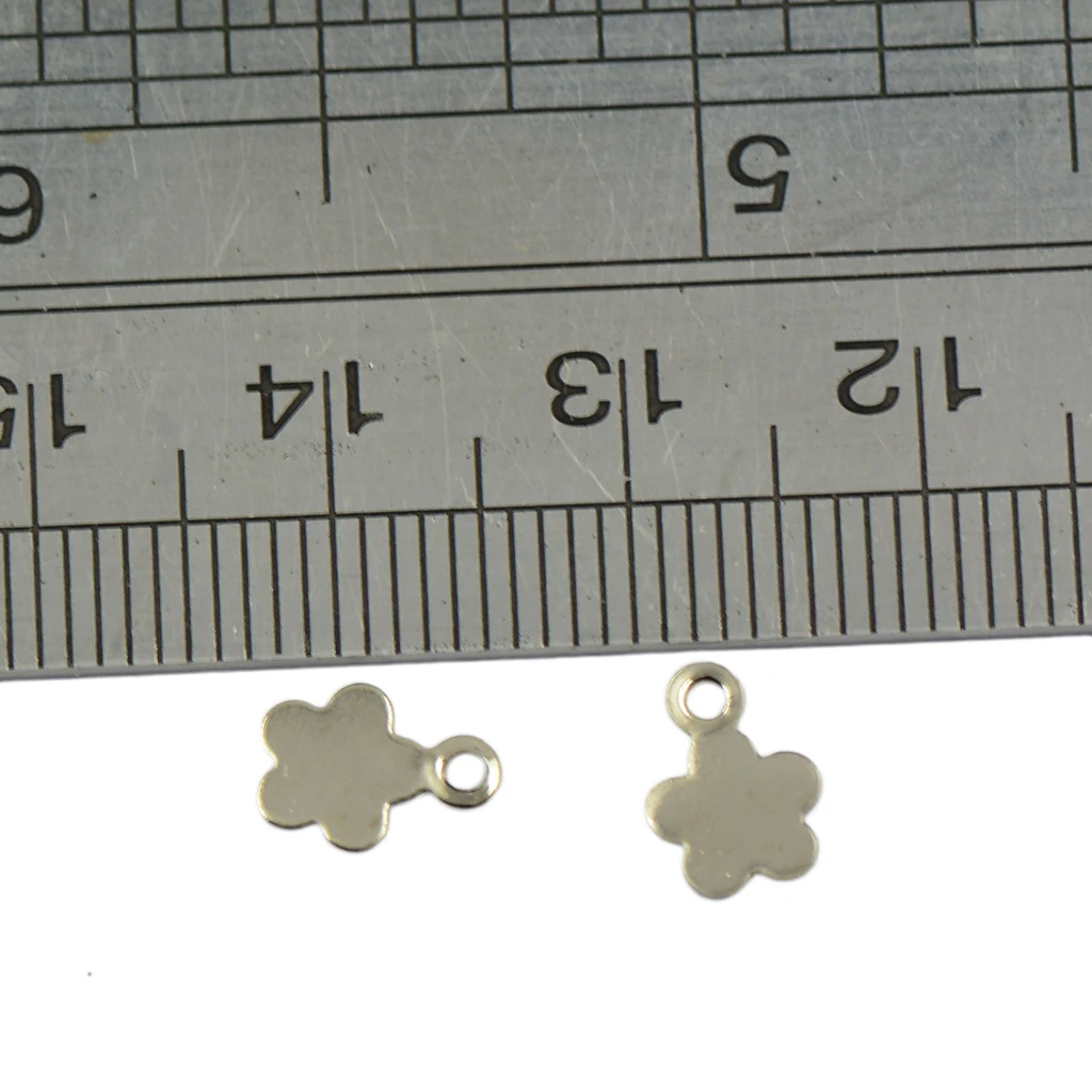 100pcs Charm Stamping Daisy Flower Pendant Necklace Jewelry Making DIY