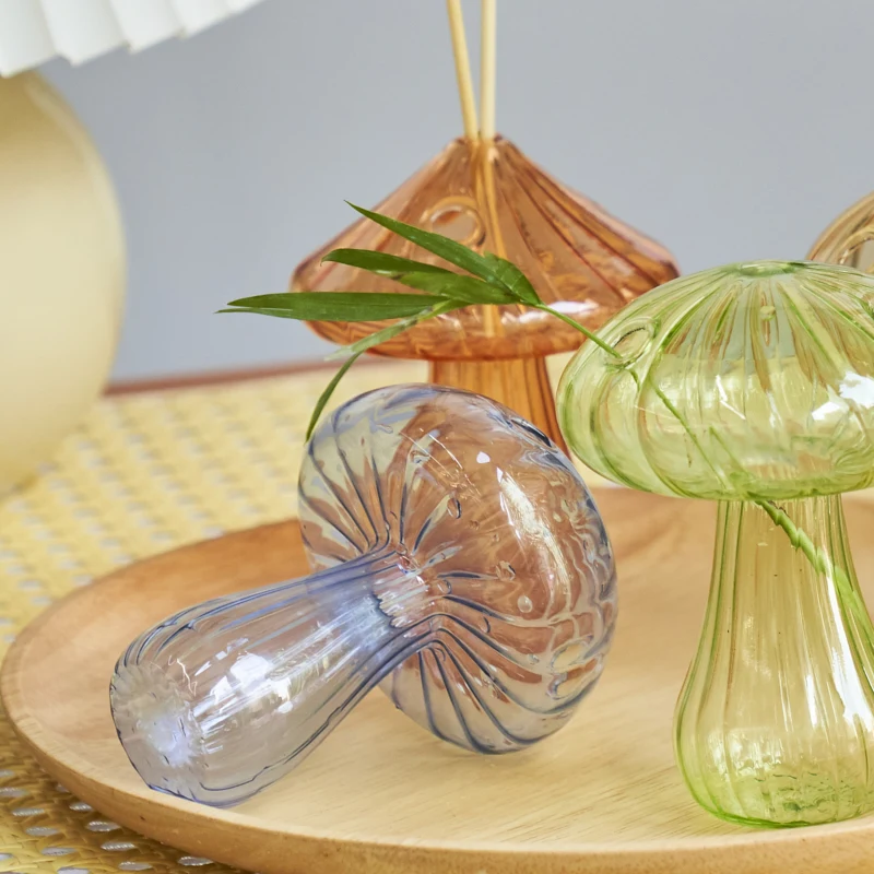 Mini Bud Vase Glass Mushroom Aromatherapy Bottle Hydroponic Flower Decoration Home Decor Nordic Vase Desktop Small Vase