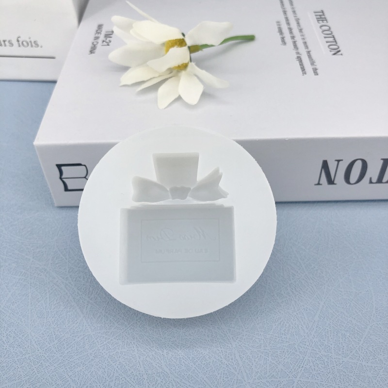 Description Picture 5 of itemPerfume Bottle Shape Scented Candle Silicone Mold, DIY Handmade Soap Wax, Making Supplies, Ornament