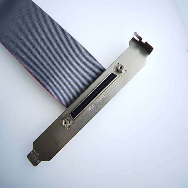 本当に信頼出来る店 Flexible Adapter Male to Female 68Pin SCSI Cable Baffle with PCアクセサリ・サプライ