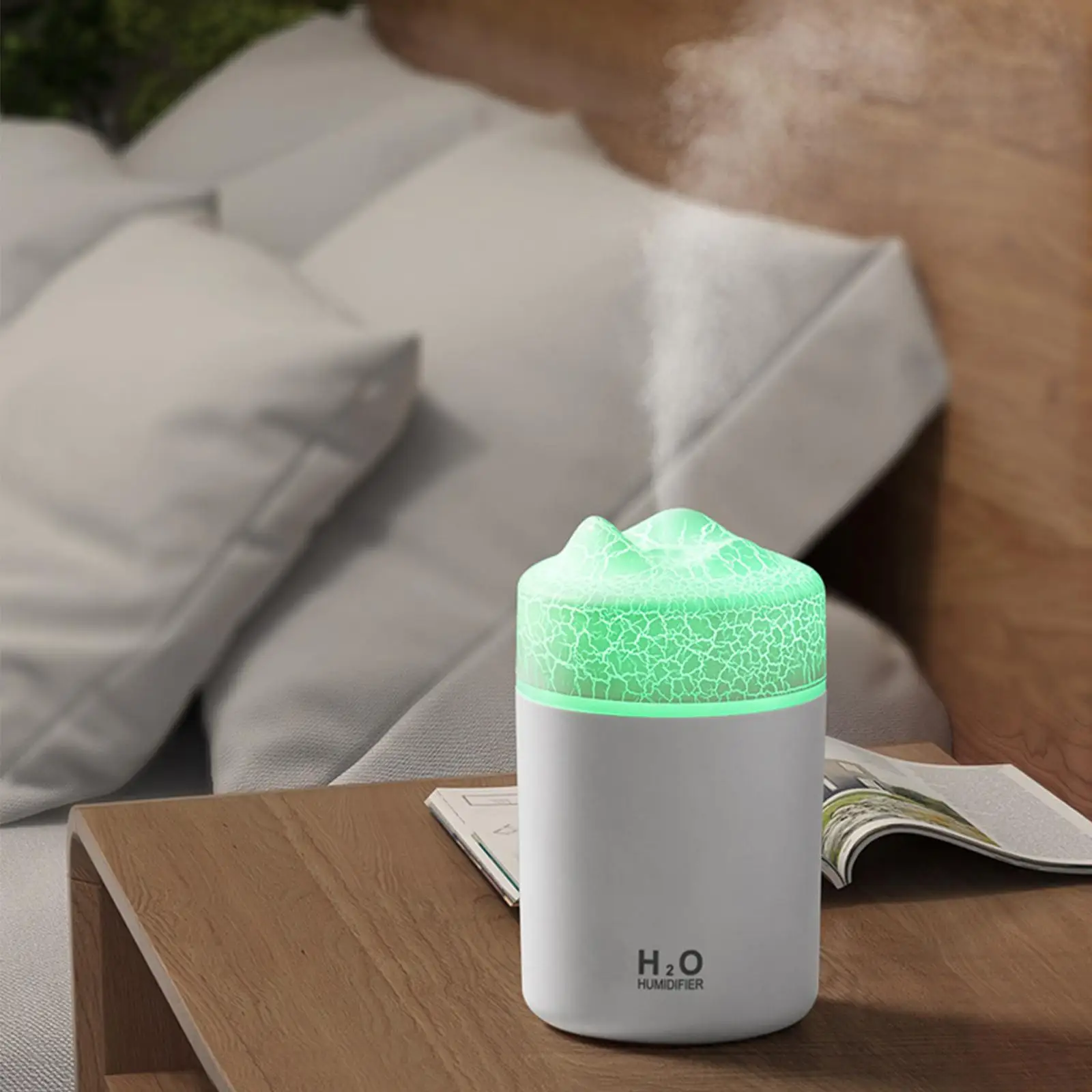 Cool Mini Humidifiers Quiet Atmosphere Lighting Small Desktop Humidifier for Bedside Bedroom Sleeping NightStand Study Room Car