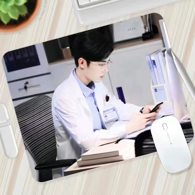 xiao zhan hd poster computador borracha mouse pad undommed juramento de amor drama fotos esteiras de mesa imagem ídolo caneca blotters