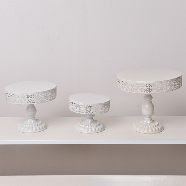 White metal 2024 cake stand