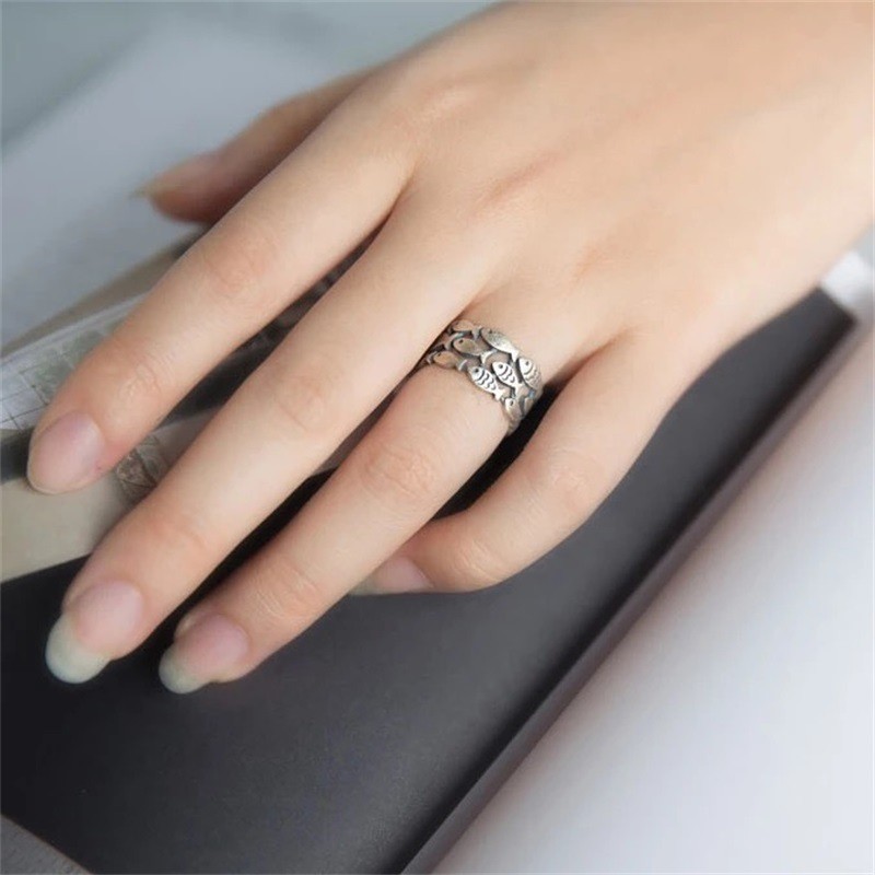 2025 Fashion Style European and American retro style small casual simple yet artistic, multi-layer fish ring, women's year enlargement ring_voghion.com
