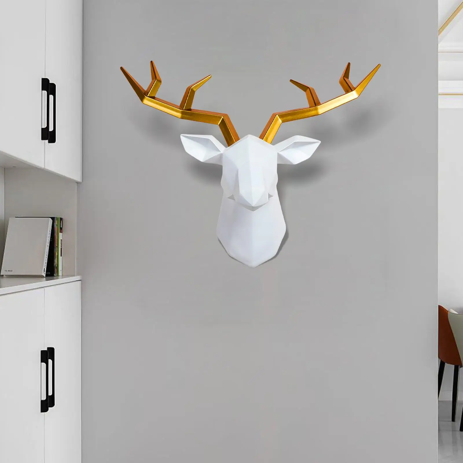 3D Resin Statue Figurines Wall Sculpture Wall Mount Decoration Elk Deer Head Wall Decor for Farmhouse Living Room Accent Bar