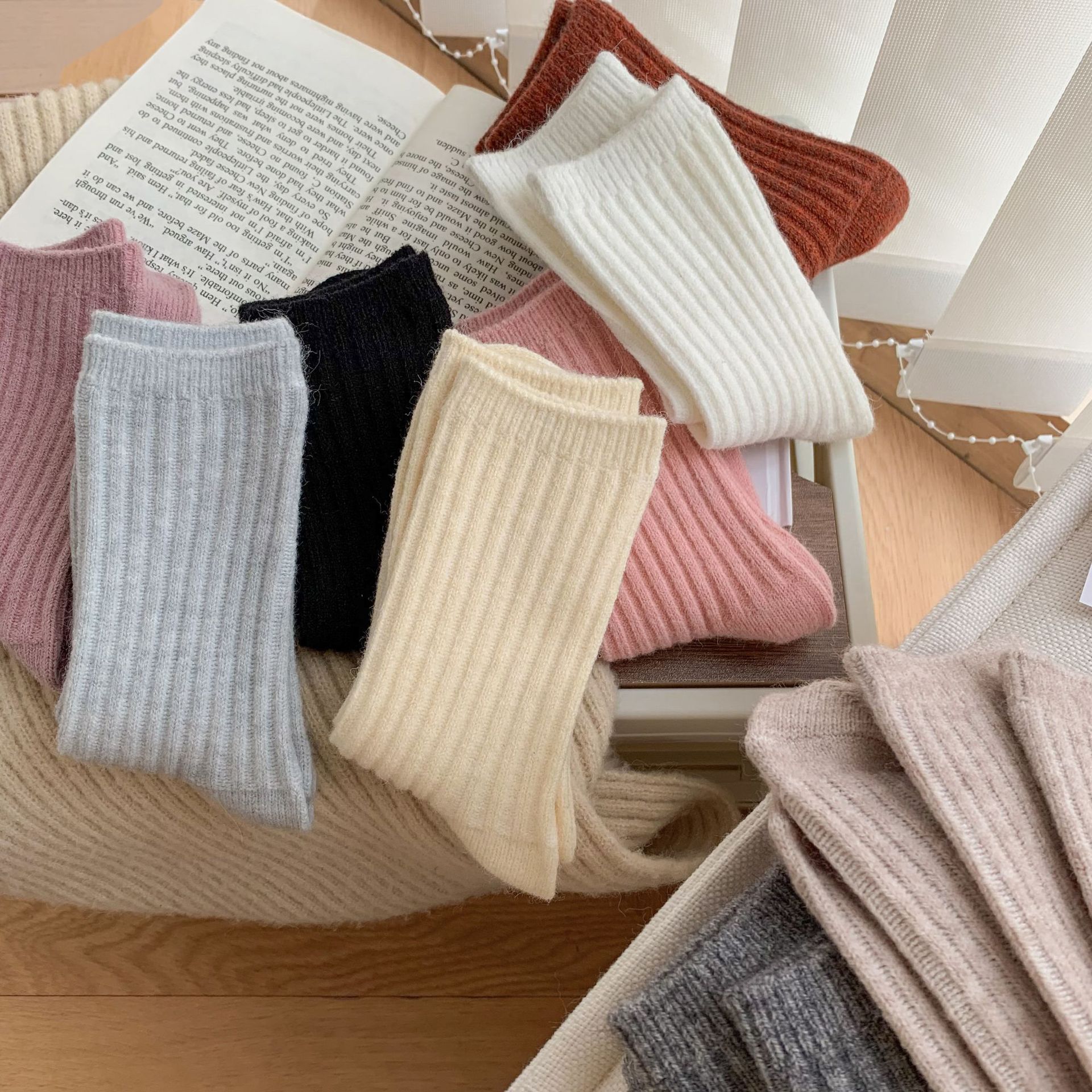2022 New Winter Thicker Cashmere Wool Women Socks Casual japanese fashion Solid Color Long Sock Girls Thermal Warm Crew Sock