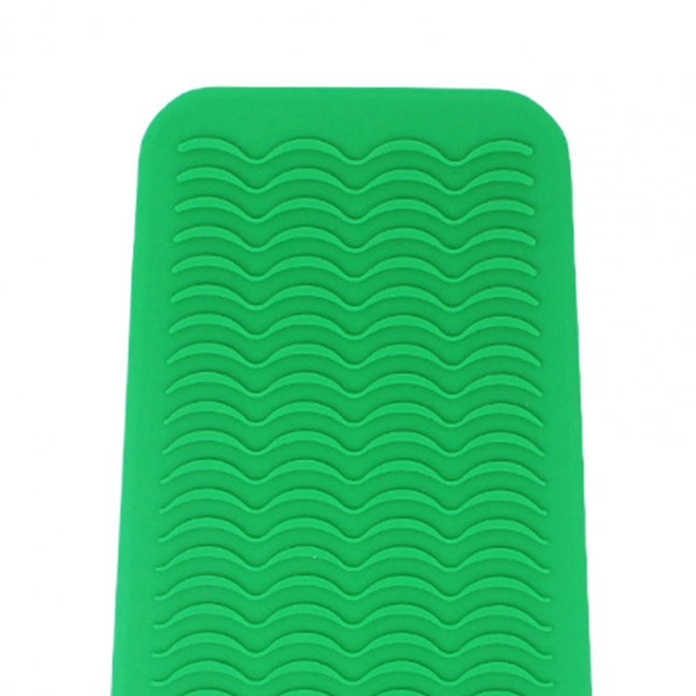 Description Picture 4 of itemHair Straightener Bag Portable Anti-scalding Curling Iron Holder Wave Pattern Silicone Heat Insulation Mat Home Supply
