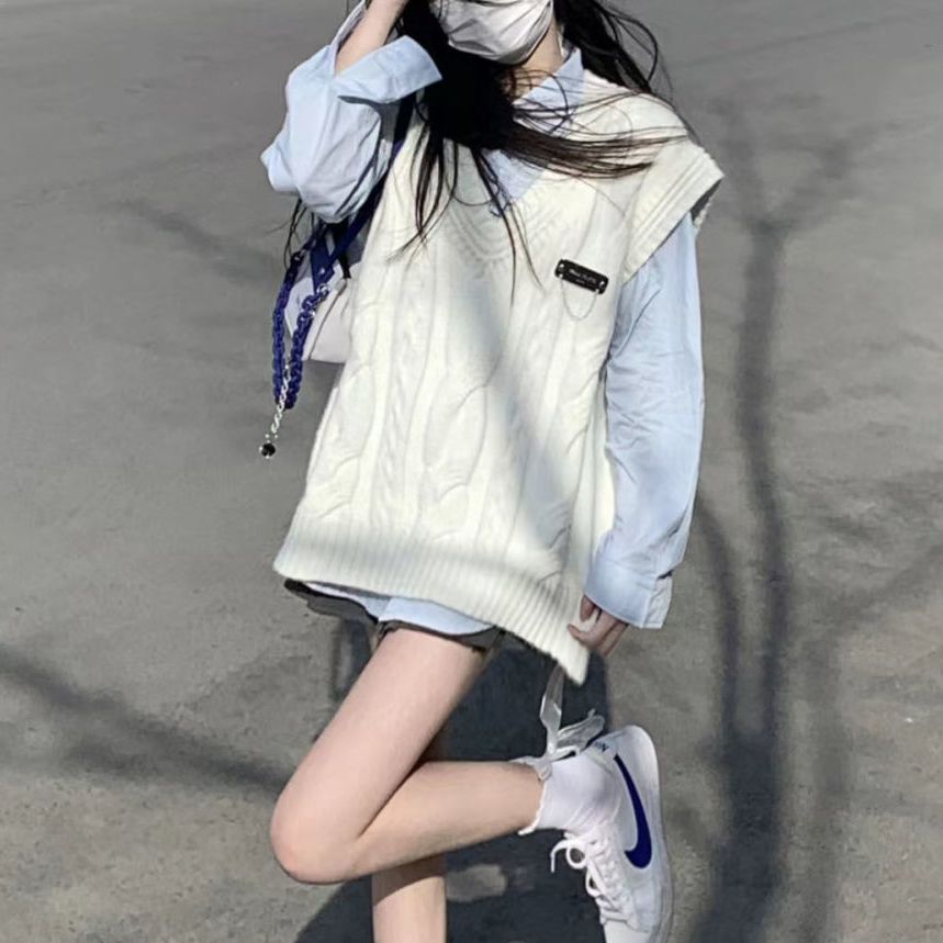 Comfortable Knitted Vest