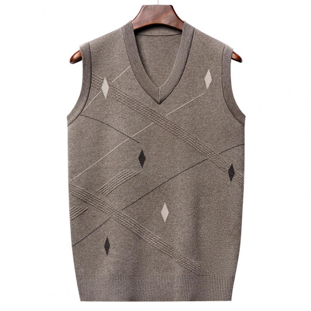 Description Picture 4 of itemSleeveless Knitted Vest Geometric Print V Neck Sleeveless Men's Sweater Vest Warm Knitted Stylish for Fall Winter Geometric