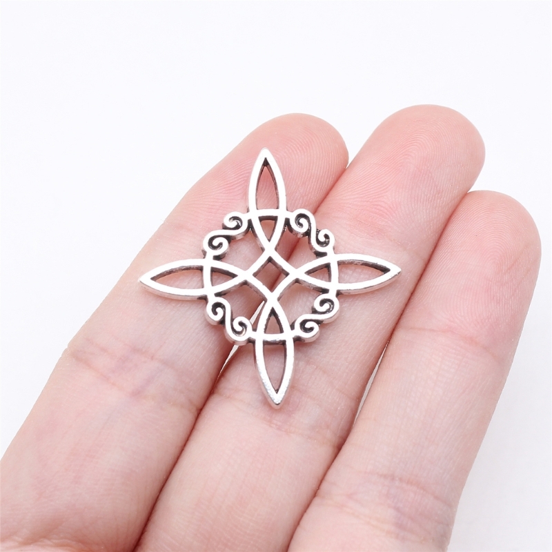 10-pcs Witches Knot/Celtic Knot/Irish Knot Amulet