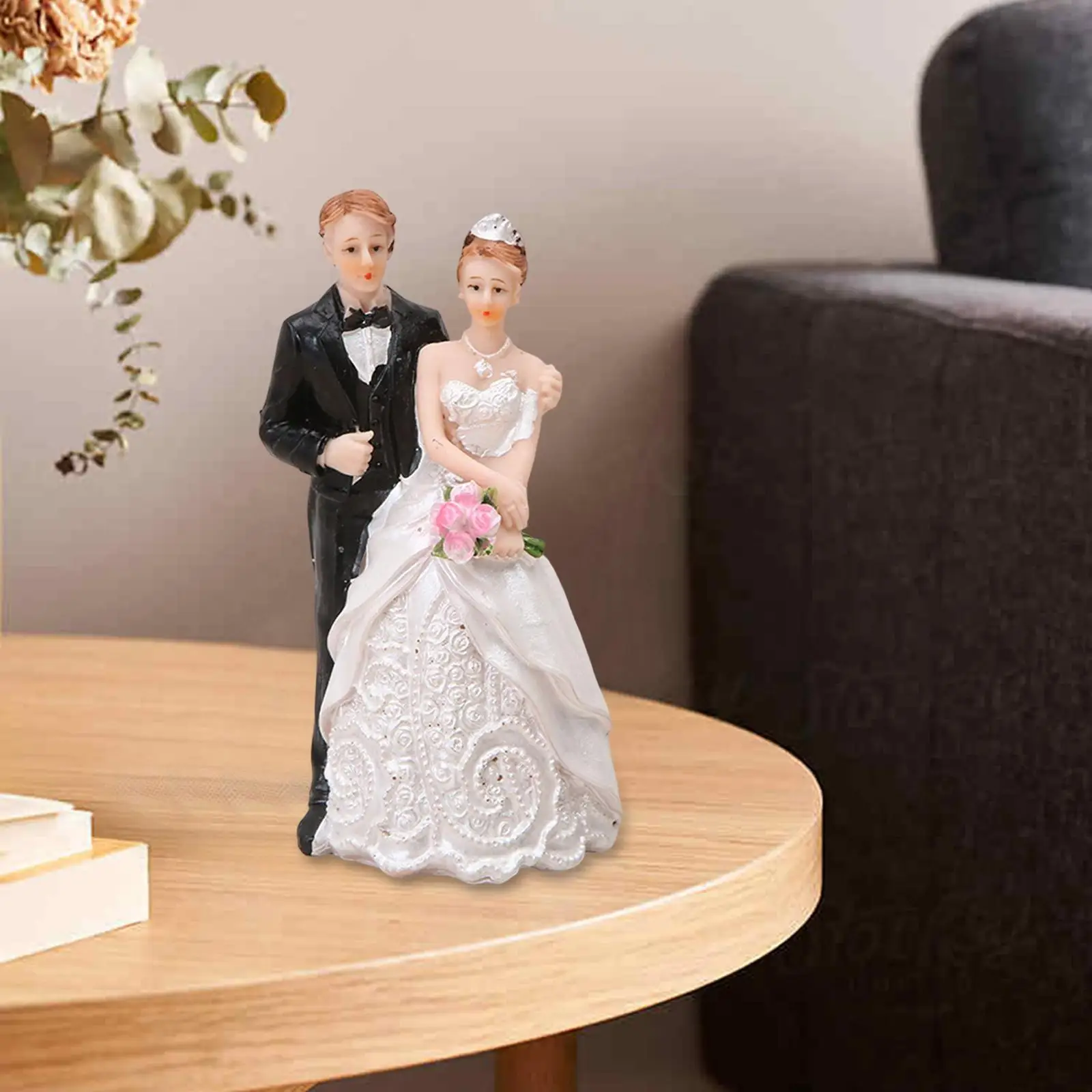 Wedding Couple Figurine Sculpture Statue for Living Room Desktop Restaurant