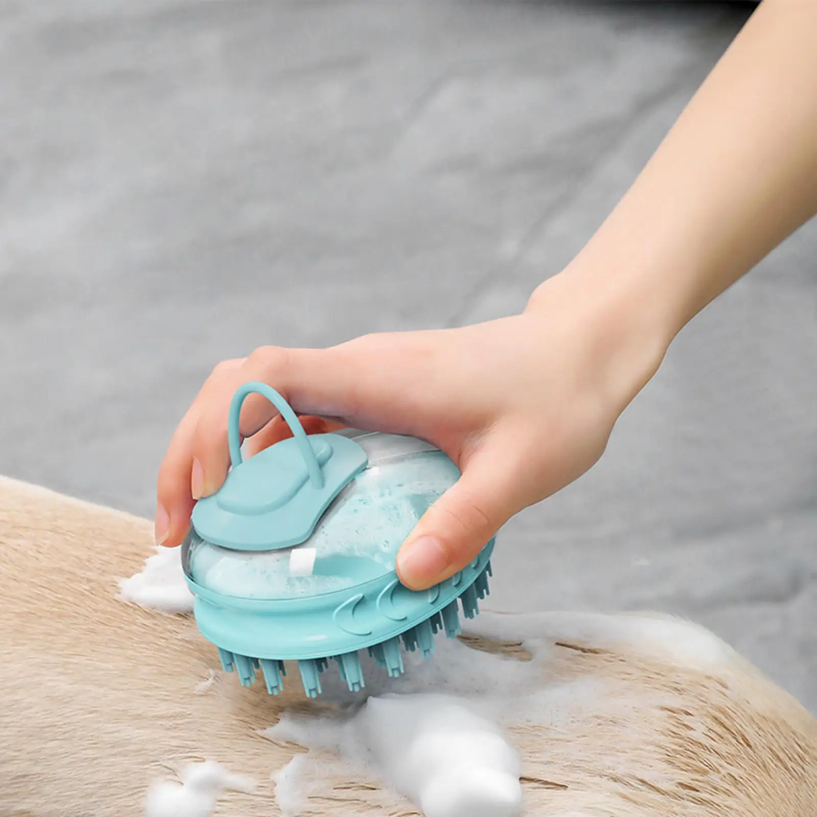 Dog Brush for Medium Large Pets Shower Massage Brush Shampoo Dispenser Remove Loose Undercoat Shampooing Cleaning