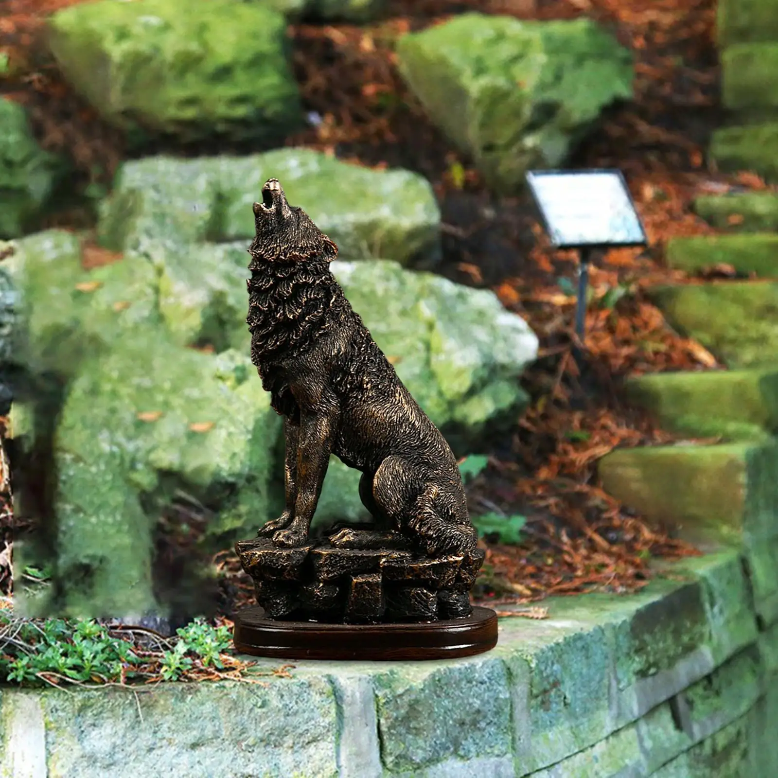 Wolf Figurine Creative Tabletop Resin Sculpture for Dining Room Decor Cabinet