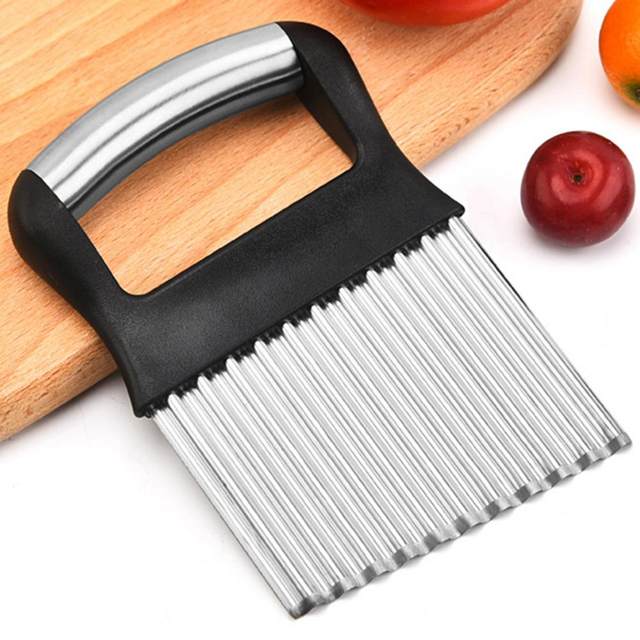 Casewin Crinkle Chopper, Wavy Potato Soap Cutting Tool French Fry Slicer  Stainless Steel Blade Wooden Handle Serrator Chopping Knife, Set of 2 