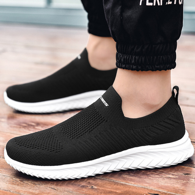 Large Size Men s Casual Sneakers Thick Bottom Breathable Mesh Couple Vulcanized Shoes Comfortable Loafers Chaussures Hommes