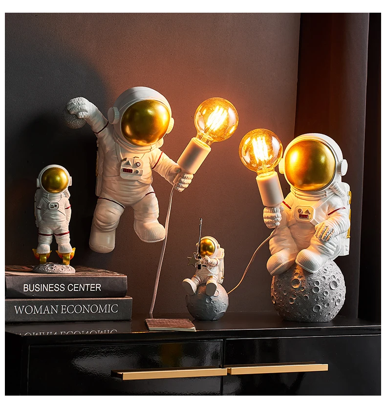 Home Decoration Accessories Creative Astronaut Wall Lamp Modern Simple Living Room Bedroom Hanging Ornament Resin Crafts Gift