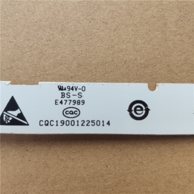Bande LED Pour Réfrigérateur BCOMFY - Pièce De Rechange Pour Modèles BCD-575WDBI Et Autres - 3 LEDs