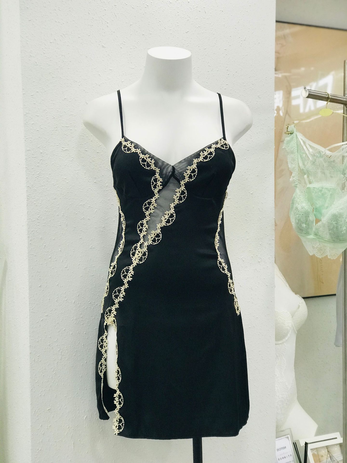 Original Nachthemd sexy Abend Nachtwäsche feminine reine Wunsch Birnen blüte dünne Spitze Seide dünnes Nacht kleid mit Brust polster – Detail 10