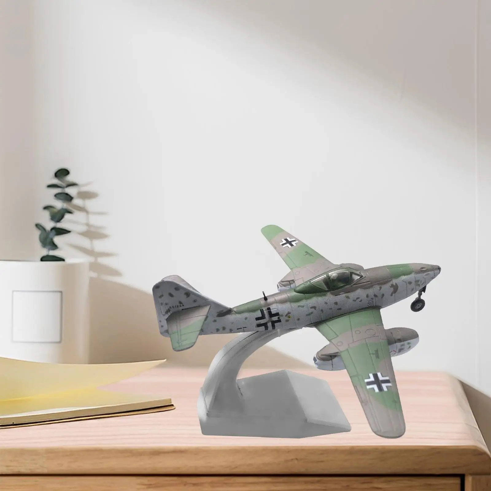 Alloy German Plane Model Collectables Ornaments Diecast Plane Fighter Model for Desktop Table Room Souvenir Decoration