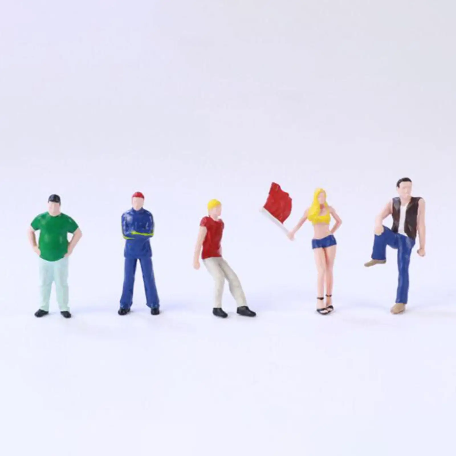 5Pcs 1:64 Model People Figures Realistic Resin Miniature Model Figures for Diorama Micro Landscape Miniature Scene Accessories