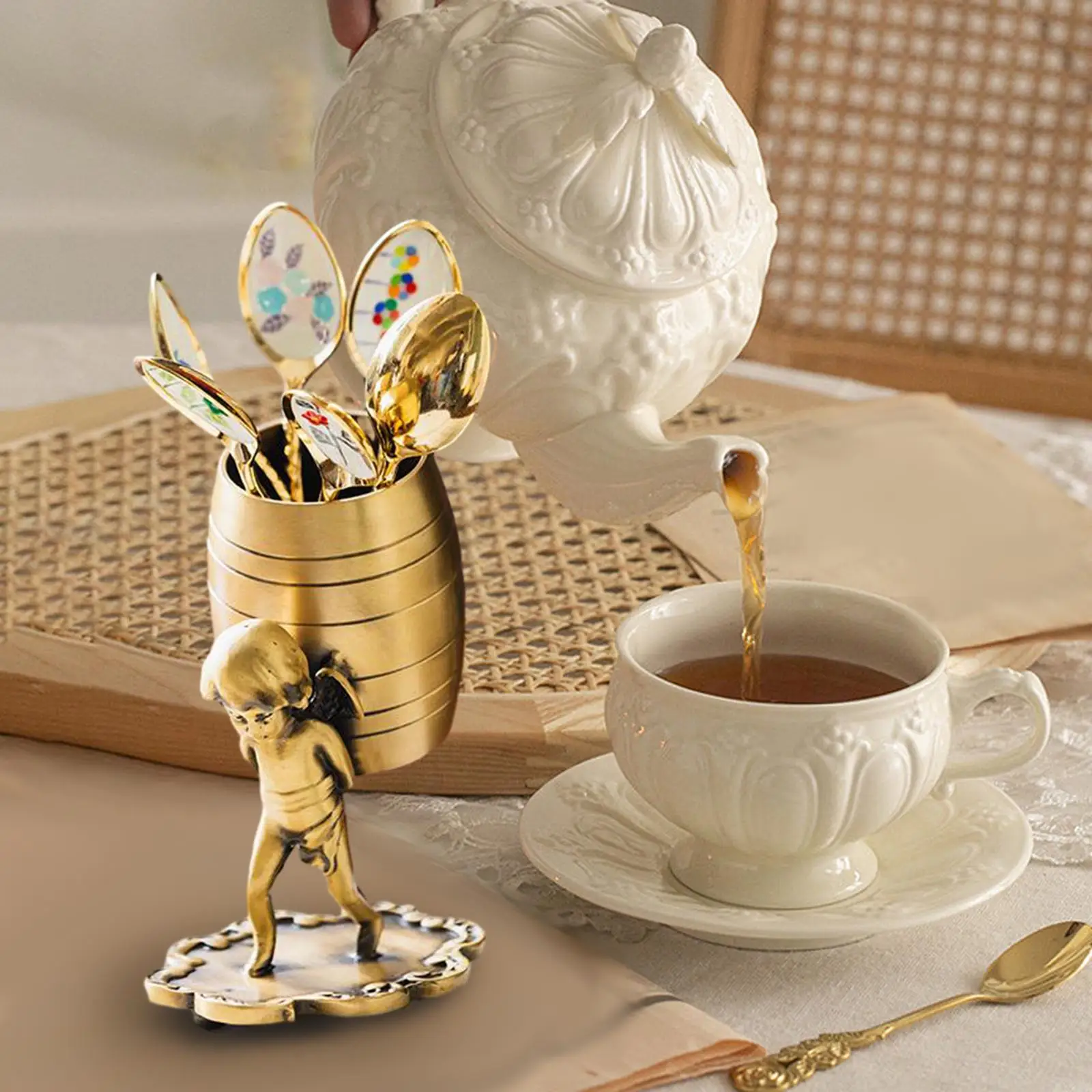 Angel Carries A Basket Statue Angel Figurine Decorative Fork Spoon Holder Brass Storage Rack for Dining Room Hotel Home Decor