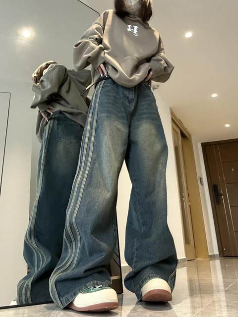 ノーブランド　ペイントデニムパンツ　y2k 古着　ワイド　ストレート shiki tokyo（シキトウキョウ）の「Wide Straight Painted Denim