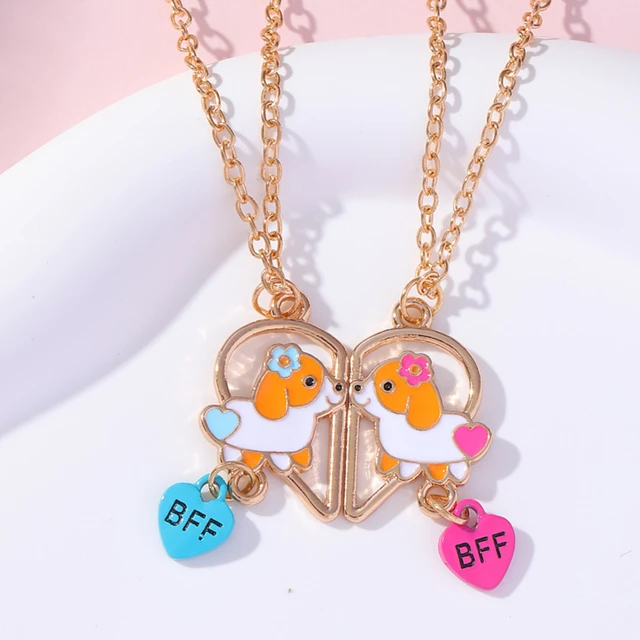 Best friend necklace with gaming console | Lindex Poland