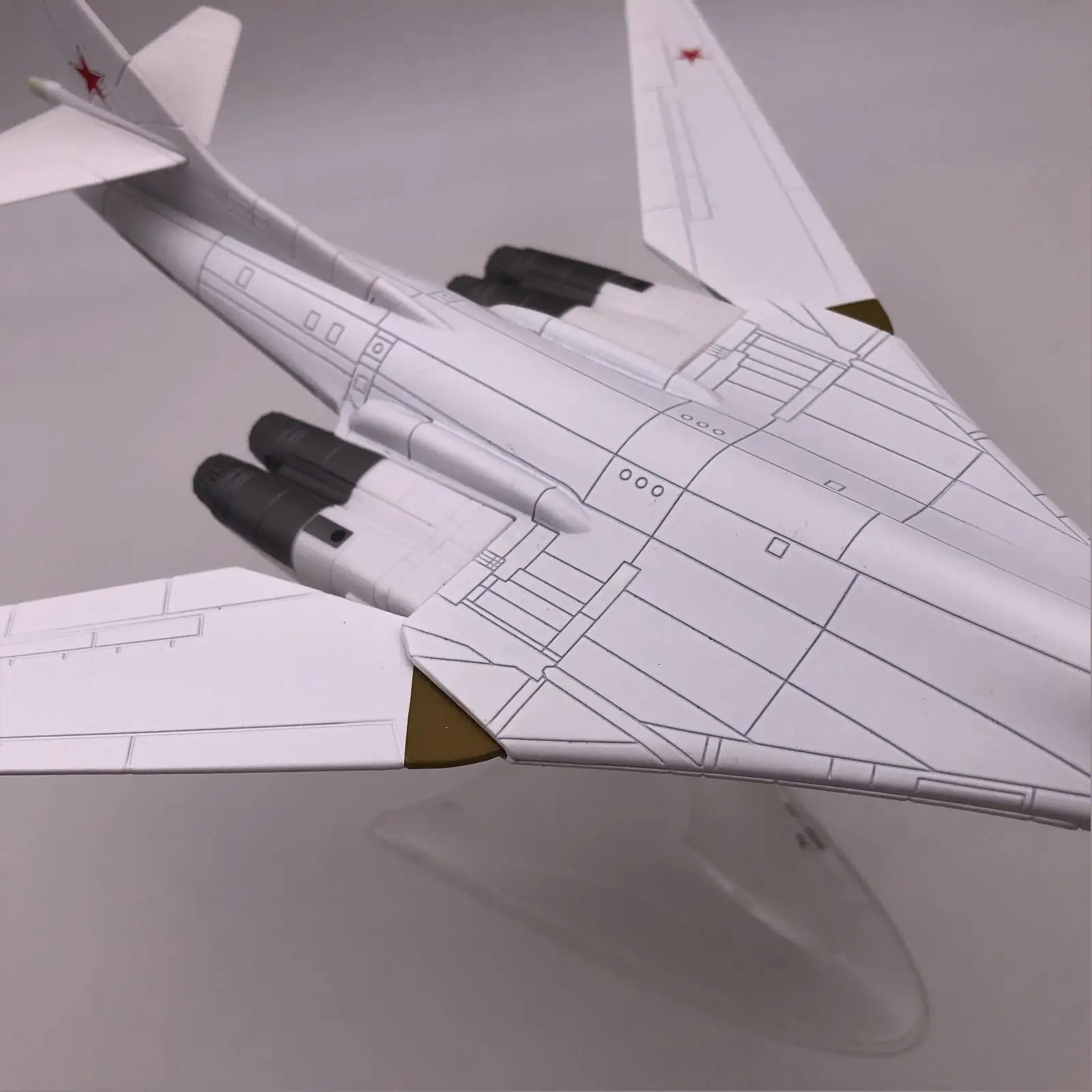 Metal 3D Bomber Fighter Model Plain Fighter Toy 1:200 Scale Air Planes Diecast for Desktop Bedroom Office Collection