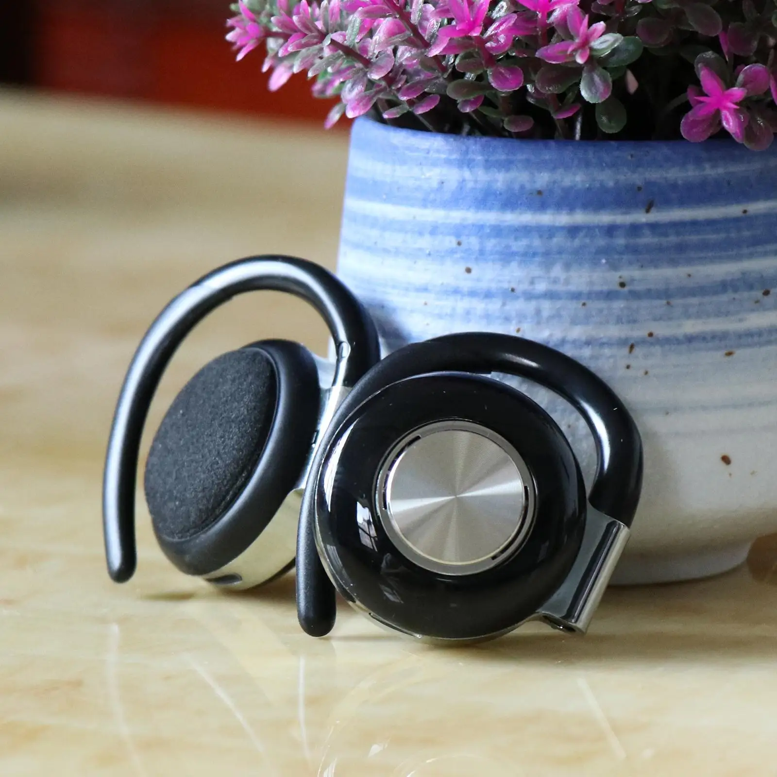  Ear-Hanging IPX4 Binaural Stereo 5.0 True  Earphones earplugs Headphones for 