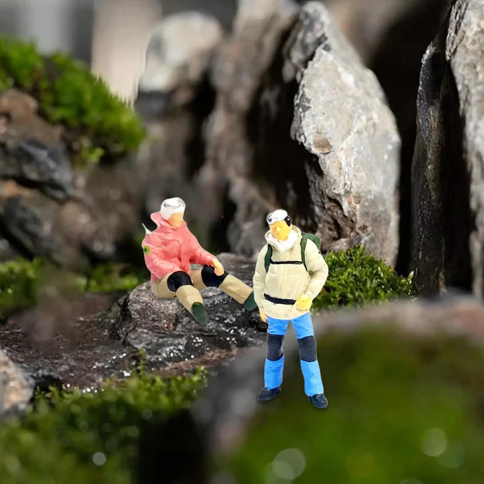 2x Miniature Scene People Dollhouse People Role Play Figure for DIY Scene