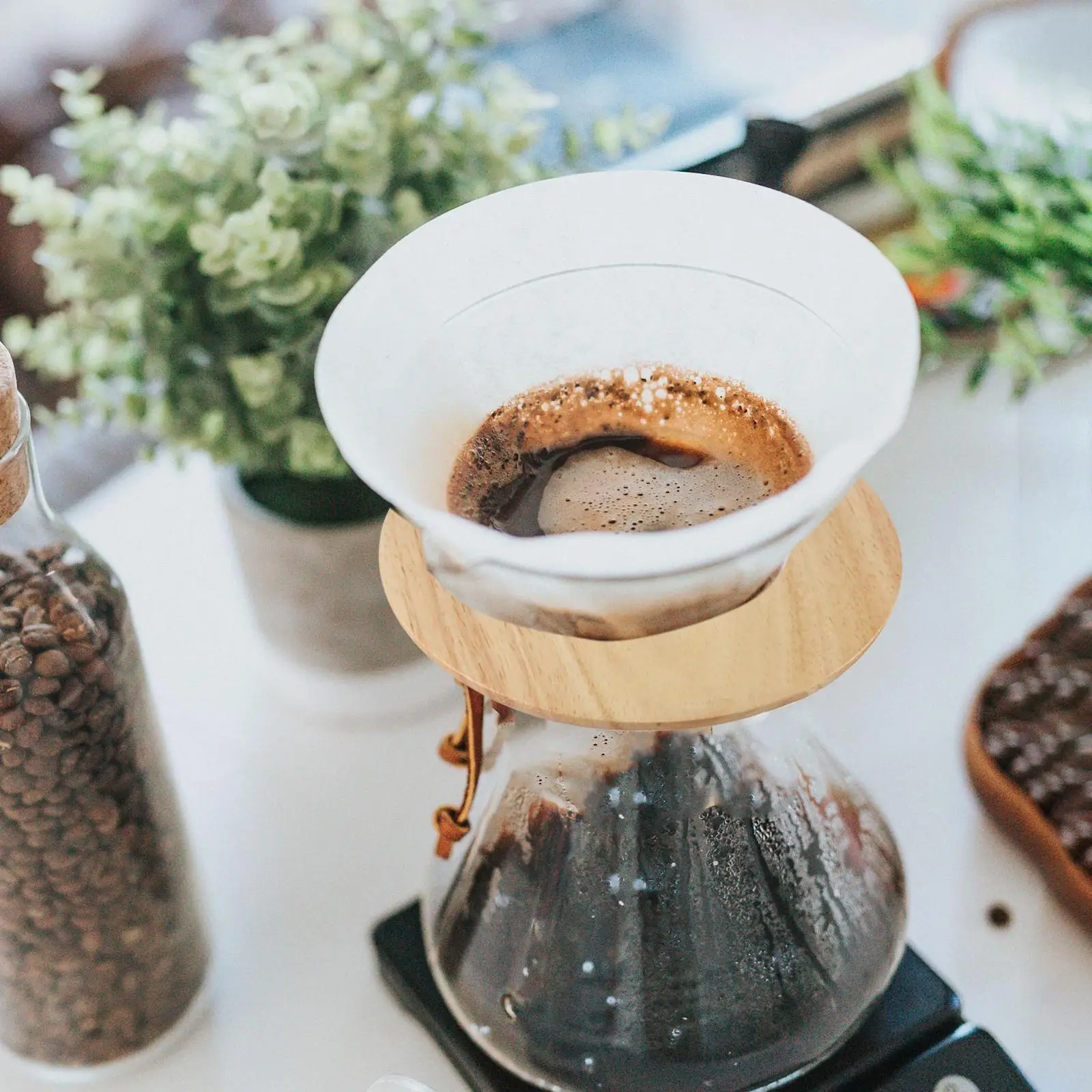 Coffee Dripper Bracket Convenient Manual Filtering drip Coffee Dripper Wood Base for Cafe Home