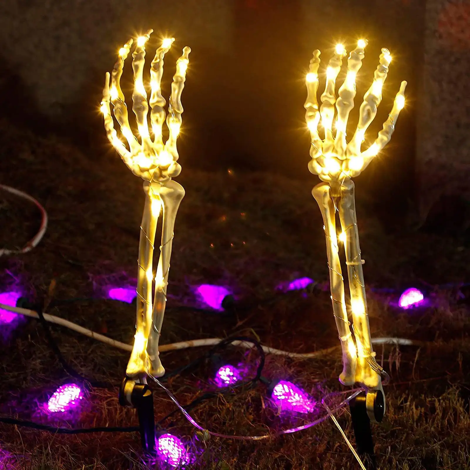 2Pcs Skeleton Arm Stakes Lights Garden Lawn Ground Light Copper Wire Light for Yard Halloween Festival Decoration