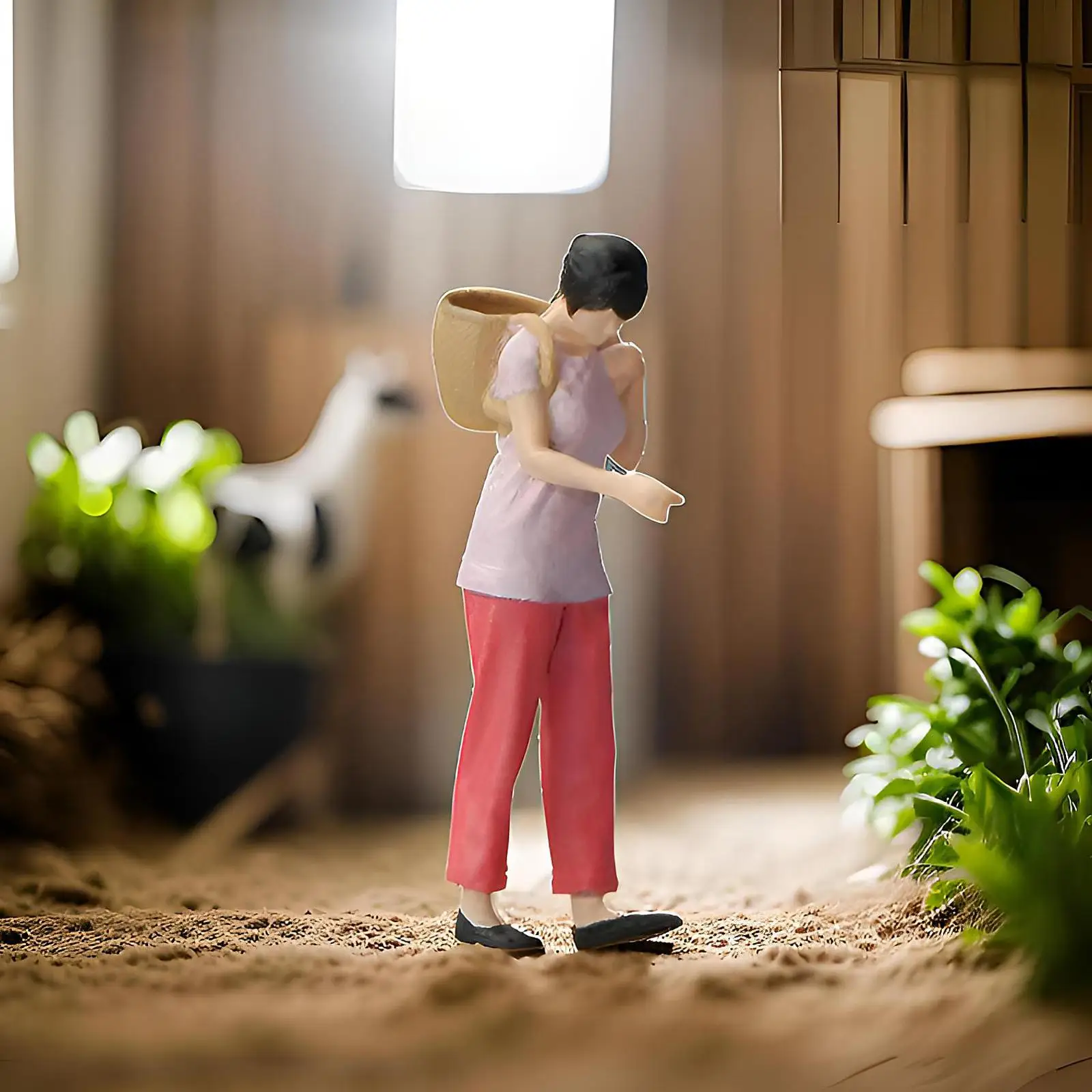 1:64 People Figures Train Park Street People Figures Crafts Resin for Diorama Dollhouse DIY Scene Photography Props Decoration