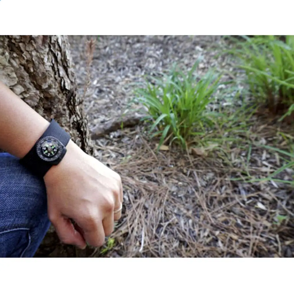 Watchband  Guides for Camping Hiking Hunting Trekking