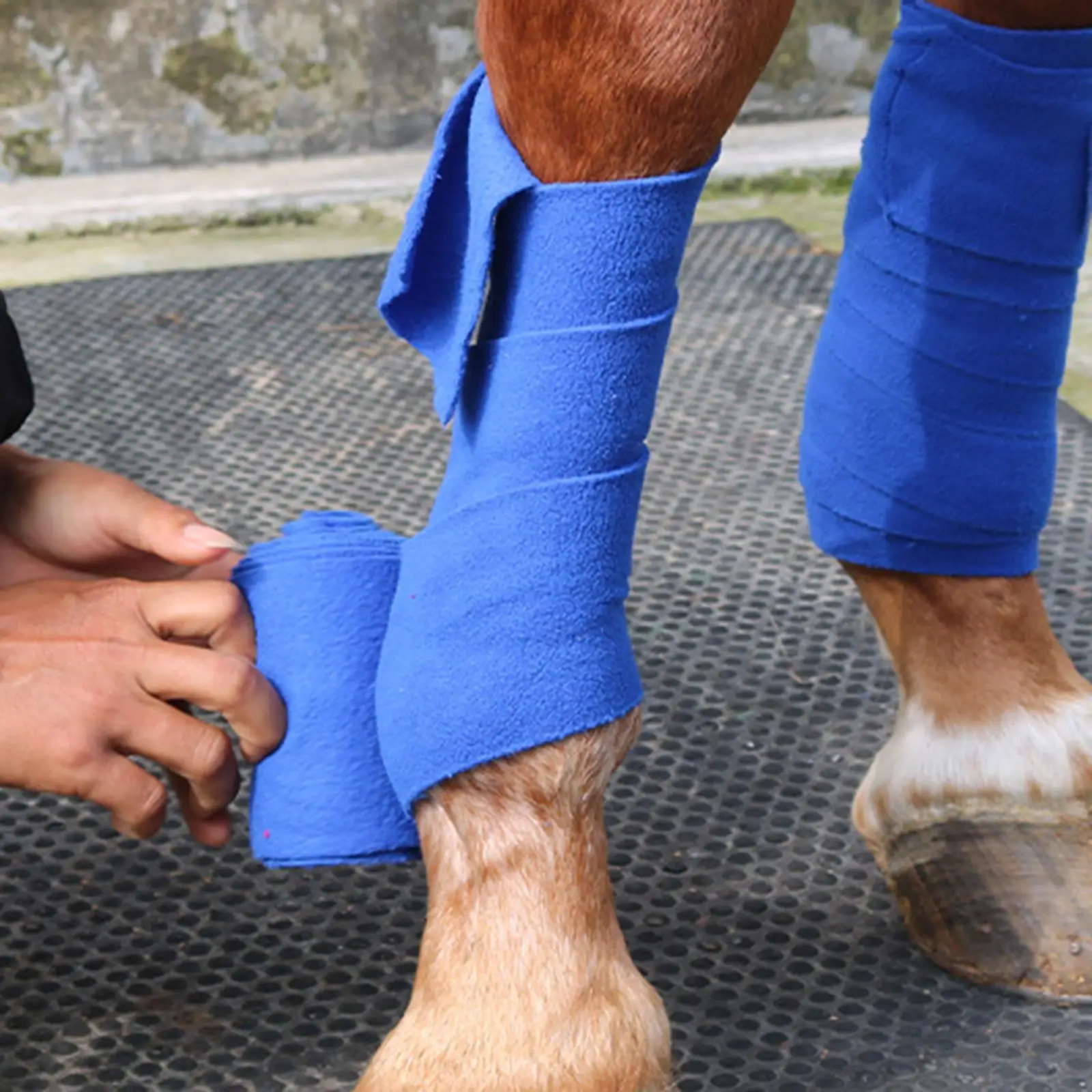4Pcs Horse Leg Wraps Soft Fleece Leg Protection Wraps Equestrian Accessories