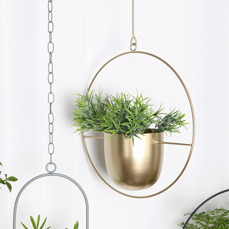 Description Picture 4 of itemMetal Hanging FlowerPot Plant Hanger Chain Iron Aerial FlowerPot Plant Basket Holder Swinging Flower Pot Home Balcony Decoration