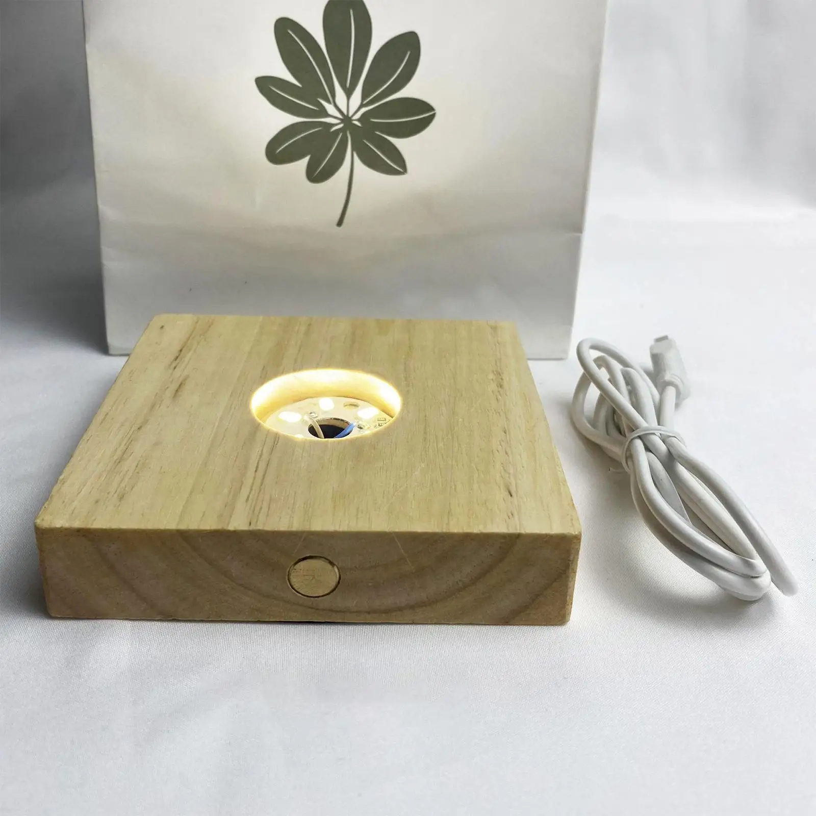 Wooden Display Lamp USB Illumination Holder LED Light Stand Base Nightlight Pedestals for Crystals Acrylic Jewelry Decoration