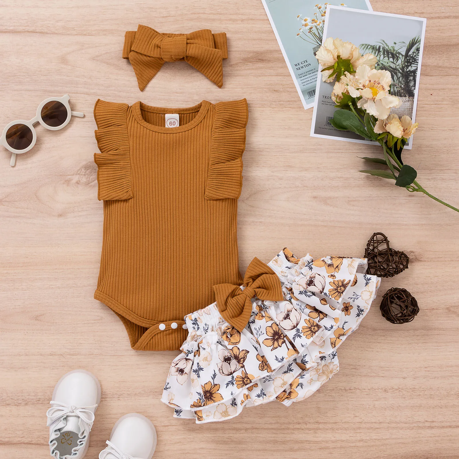 baby dress set for girl Baby Girl Clothes Set Sleeveless Ribbed Romper Bodysuits Ruffles Floral Printed Shorts Headbands Newborn Outfit комплекты одежды baby shirt clothing set