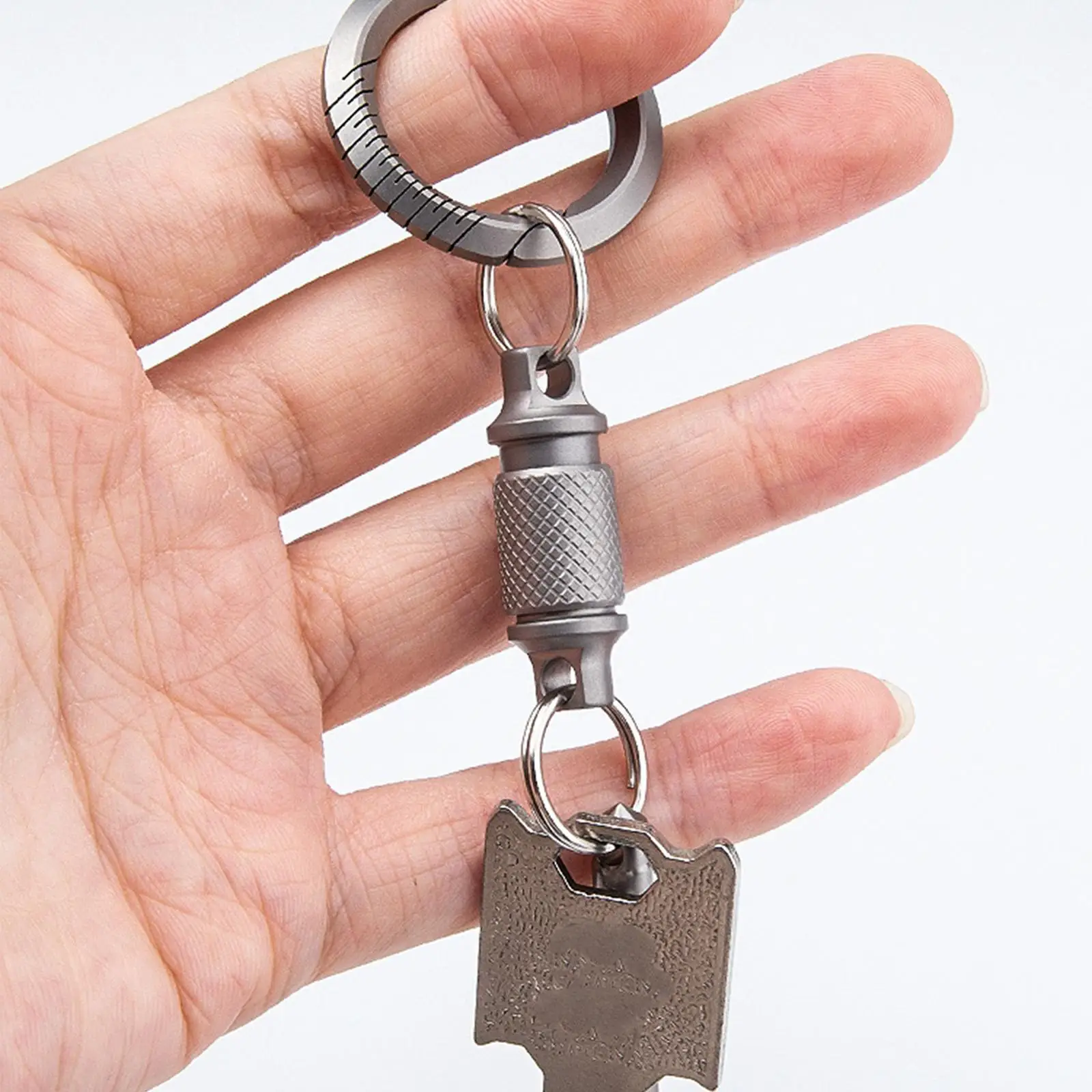 Titanium Alloy Keychain Keyring Detachable Portable Quick Buckle 360 Degree