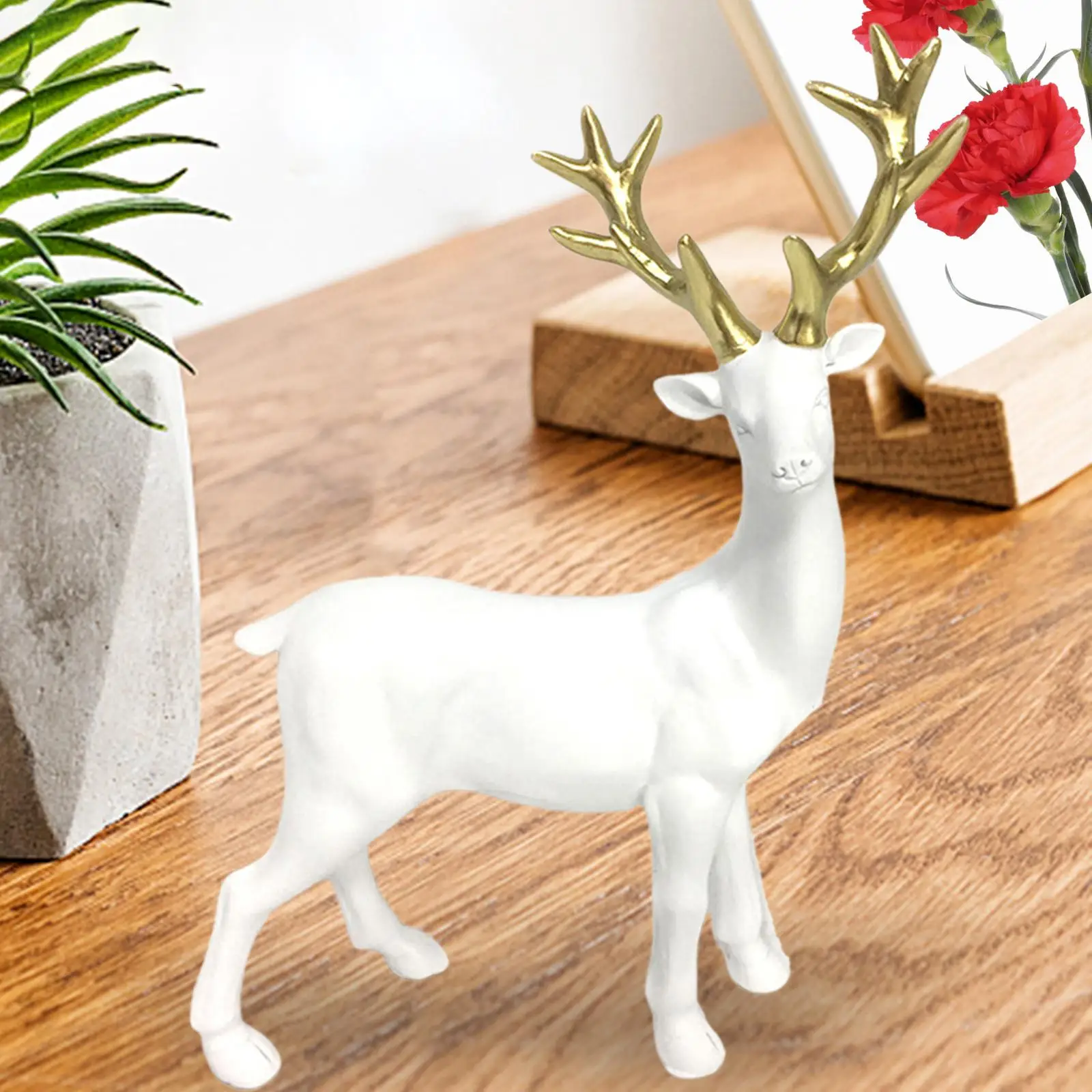 Modern Deer Statue Animal Sculpture Resin Reindeer Figurine Artwork Craft Ornament for Home Desktop Cabinet Wedding Decor