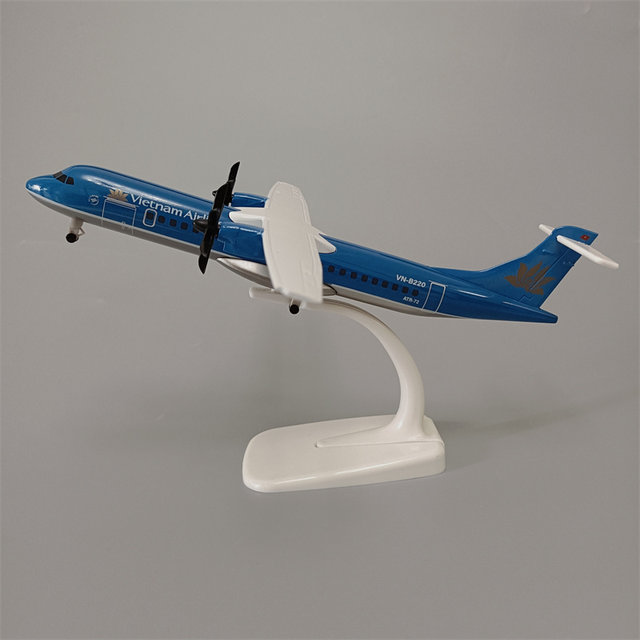 高評価レビュー トランスアジア航空 GE （飛機atr スケール1:100模型 ATR72-600 航空機・ヘリコプター