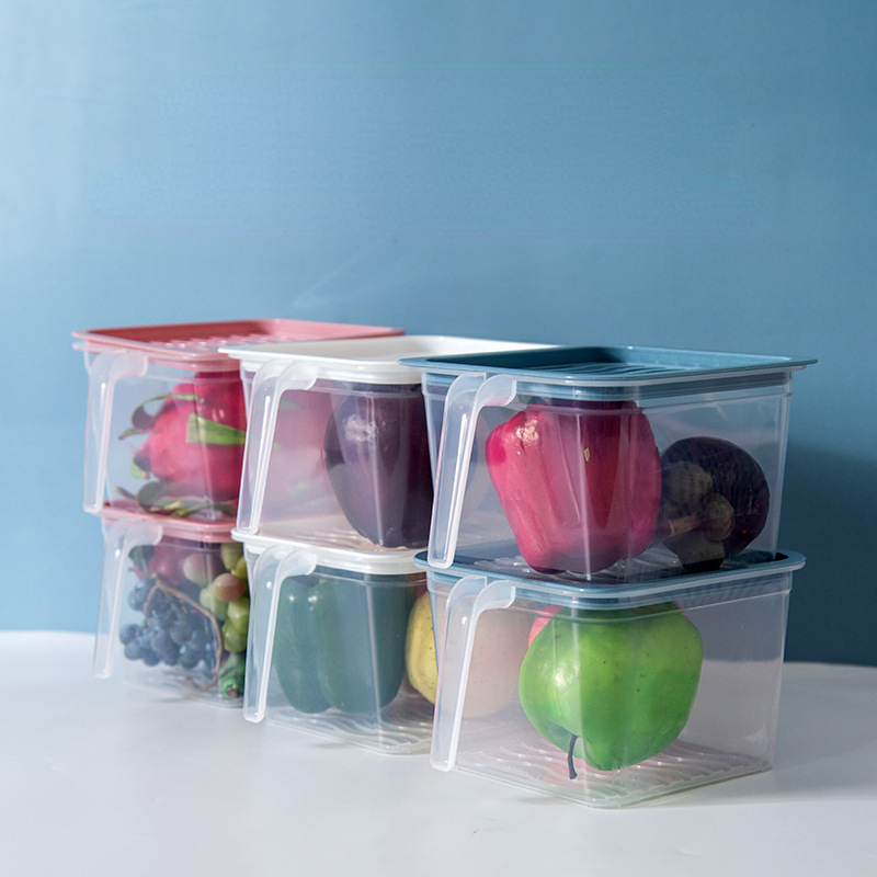 Description Picture 3 of itemLarge-capacity Kitchen Refrigerator Storage Box with Lid Handle Plastic Sealed Fresh-keeping Box Food Storage Containers