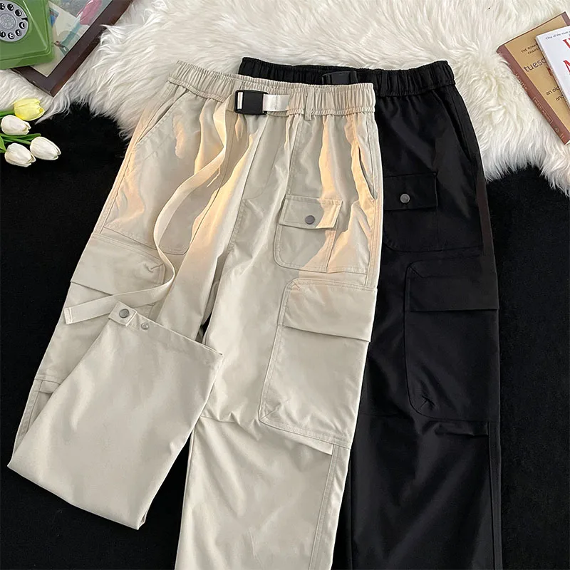 Description Picture 2 of itemFoufurieux Spring Pocket Tooling Overalls Men American Retro Straight Casual Loose High Street Sports Pants Men Trousers Male