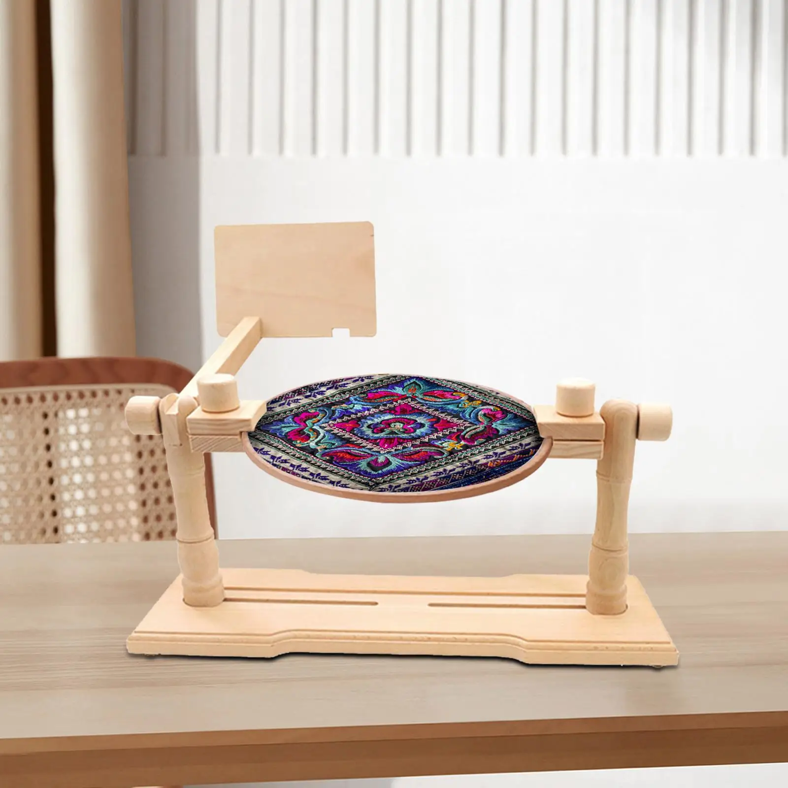 Wooden Embroidery Hoop Stand Rotated Adjustable Cross Stitch Rack Tabletop Embroidery Project Needlework Kids Girl