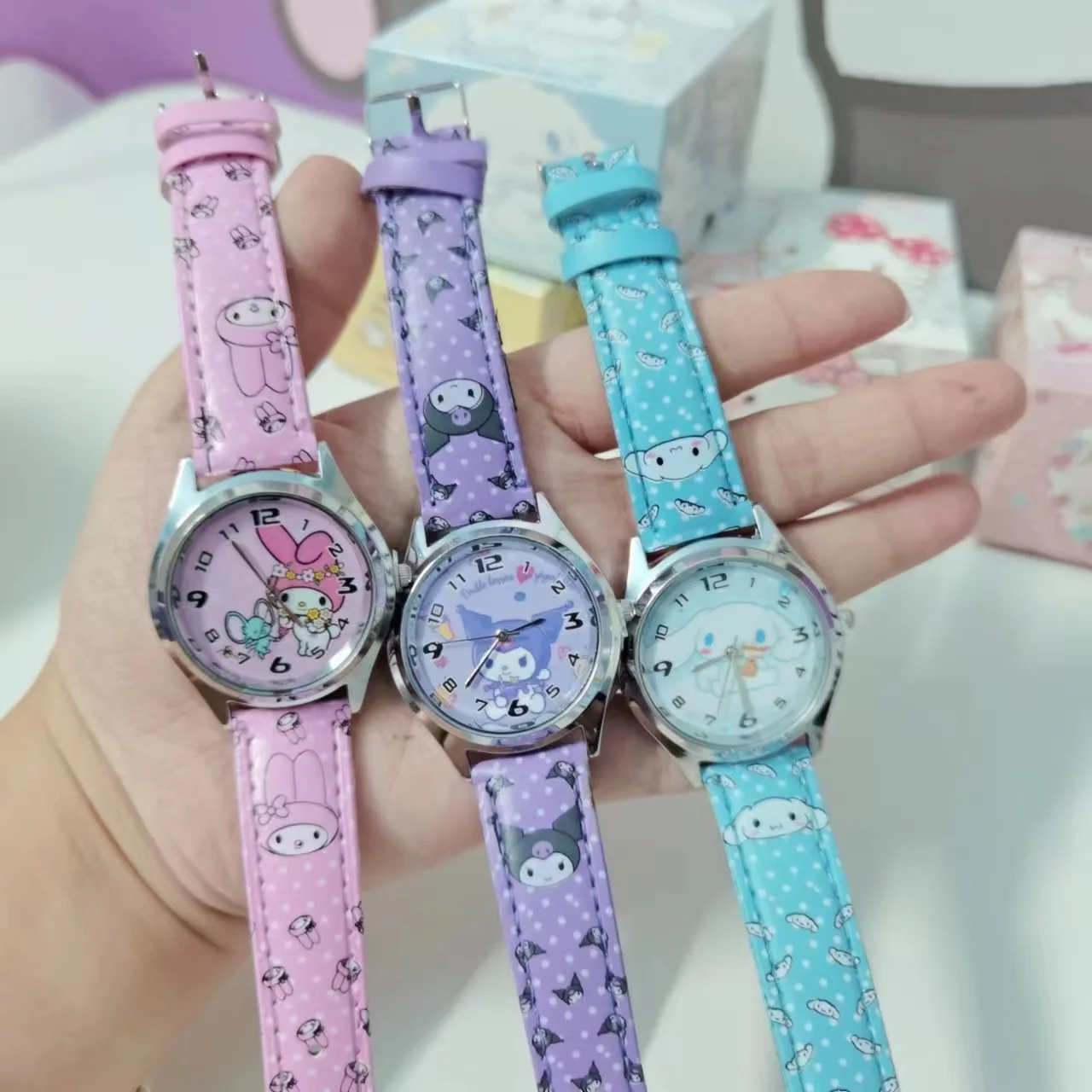 ساعة Anime Sanrio Pu الجلدية الإلكترونية Kulomi Big-Eared Dog Melody ساعة للأطفال هدية مع صندوق هدايا