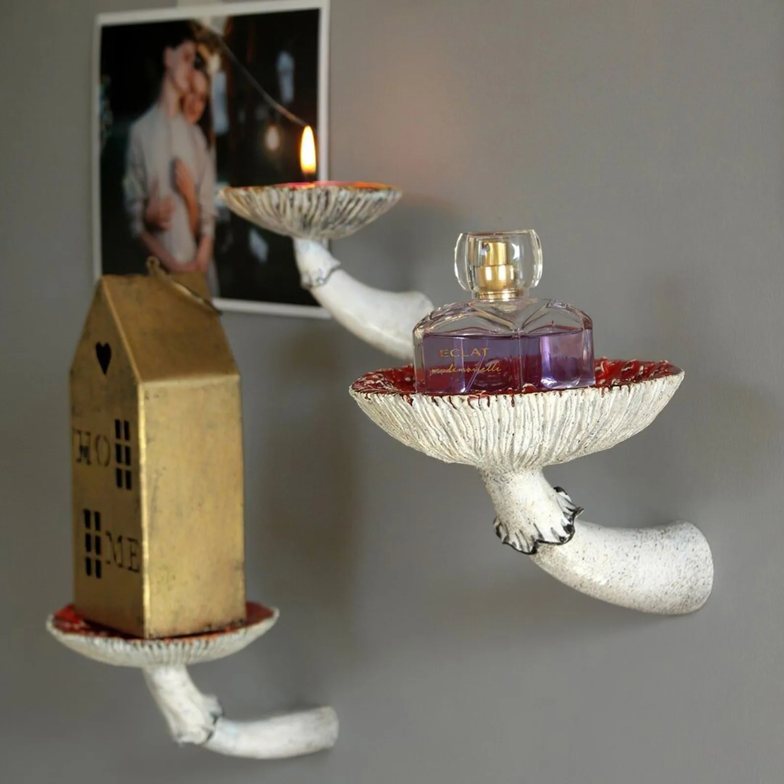 Mushroom Hanging Shelf Resin Wall Floating Shelf Amanita Mushroom Shape Home Decor Ornaments for Wall Hanging Shelves 2022