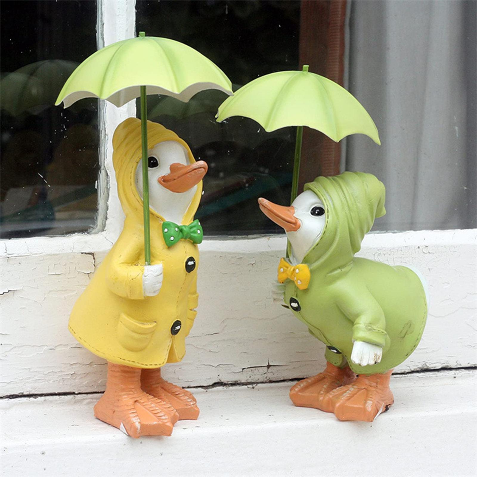 Garden Figurine Animal Ornament Raincoat Duck Statue Sculpture for Pool Yard