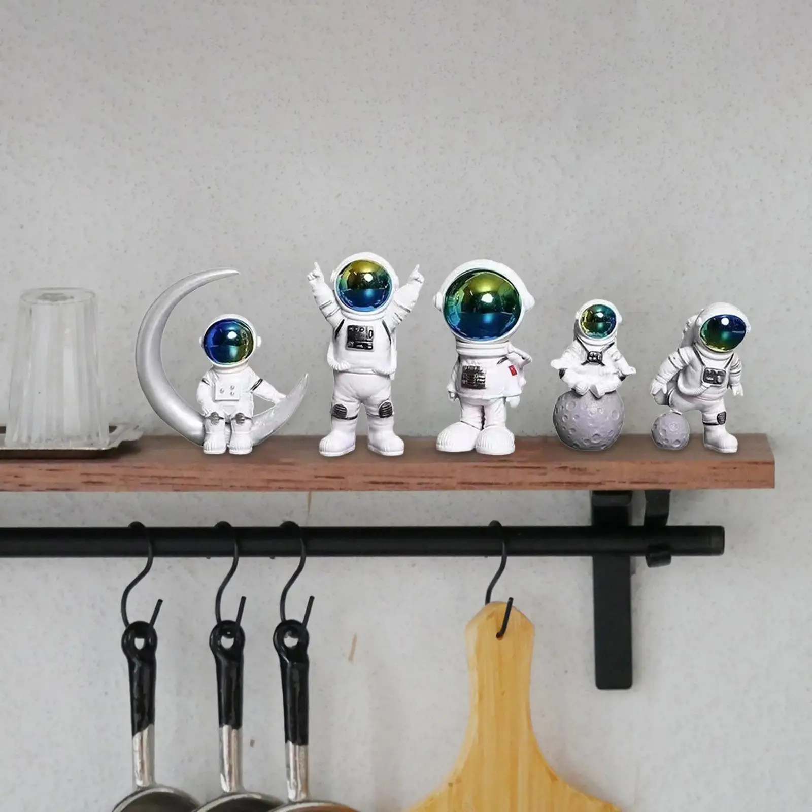 Astronaut Figure Educational Toys Figurine for Bedroom Decoration Kids Gift