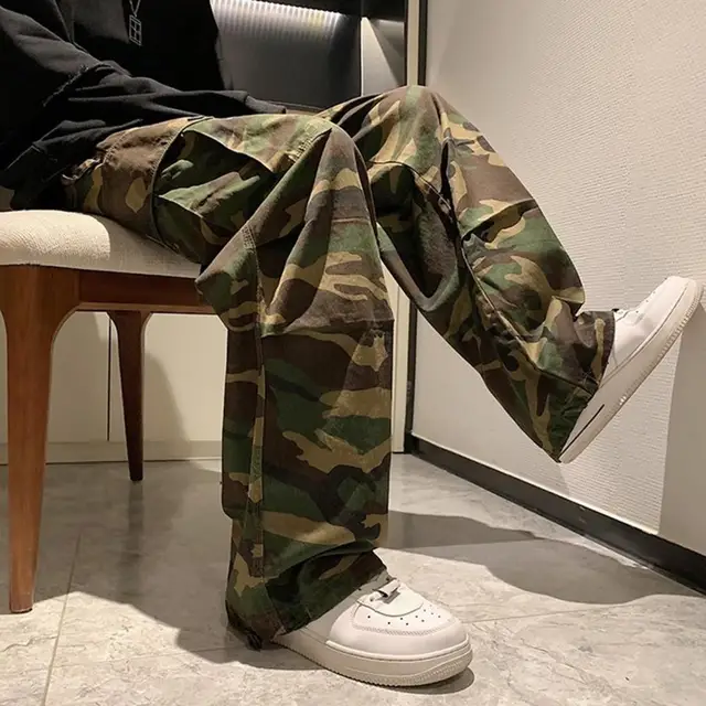 Fixed Waist Relaxed Camo Cargo Pants