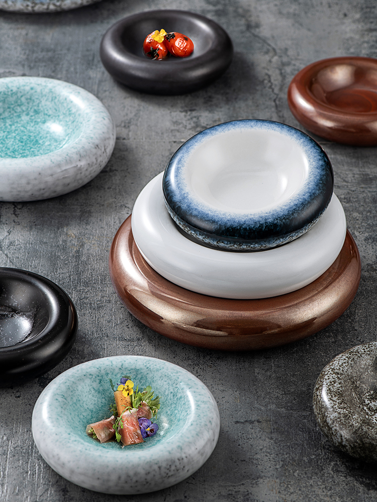 Description Picture 2 of item8 Inch Ceramic Dinner Plate Thickened Round Fruit Dessert Salad Dish High-end Kitchen Western Pasta Plate Kitchen Cooking Tools